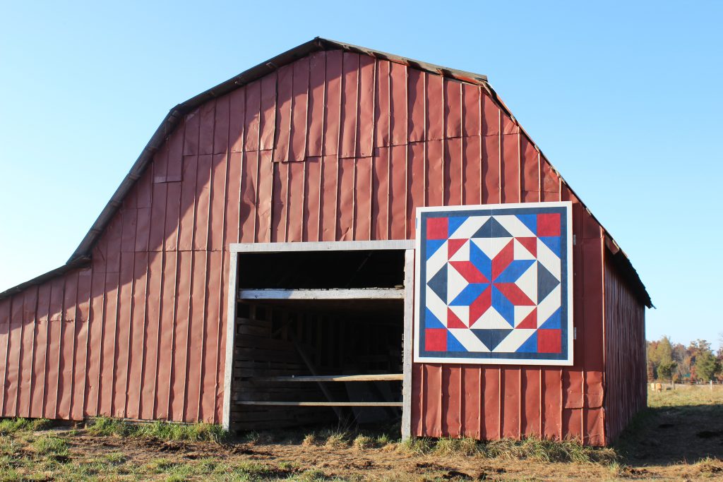 Enter Trail 1, the Stone County Quilt Trail—— sponsored by Wildflower