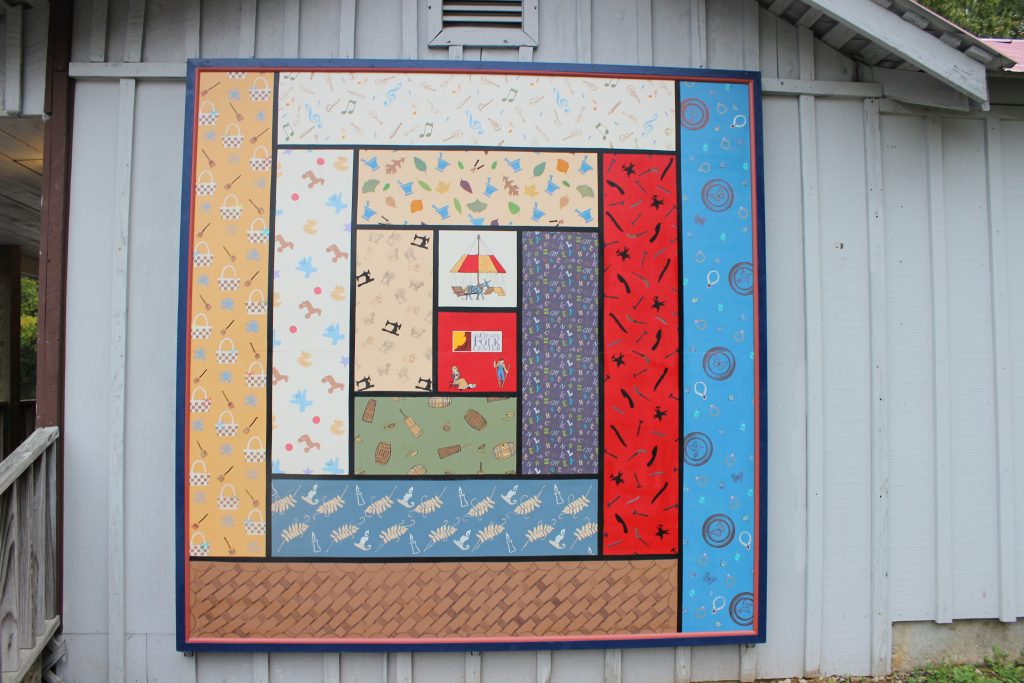 Enter Trail 1, the Stone County Quilt Trail—— sponsored by Wildflower